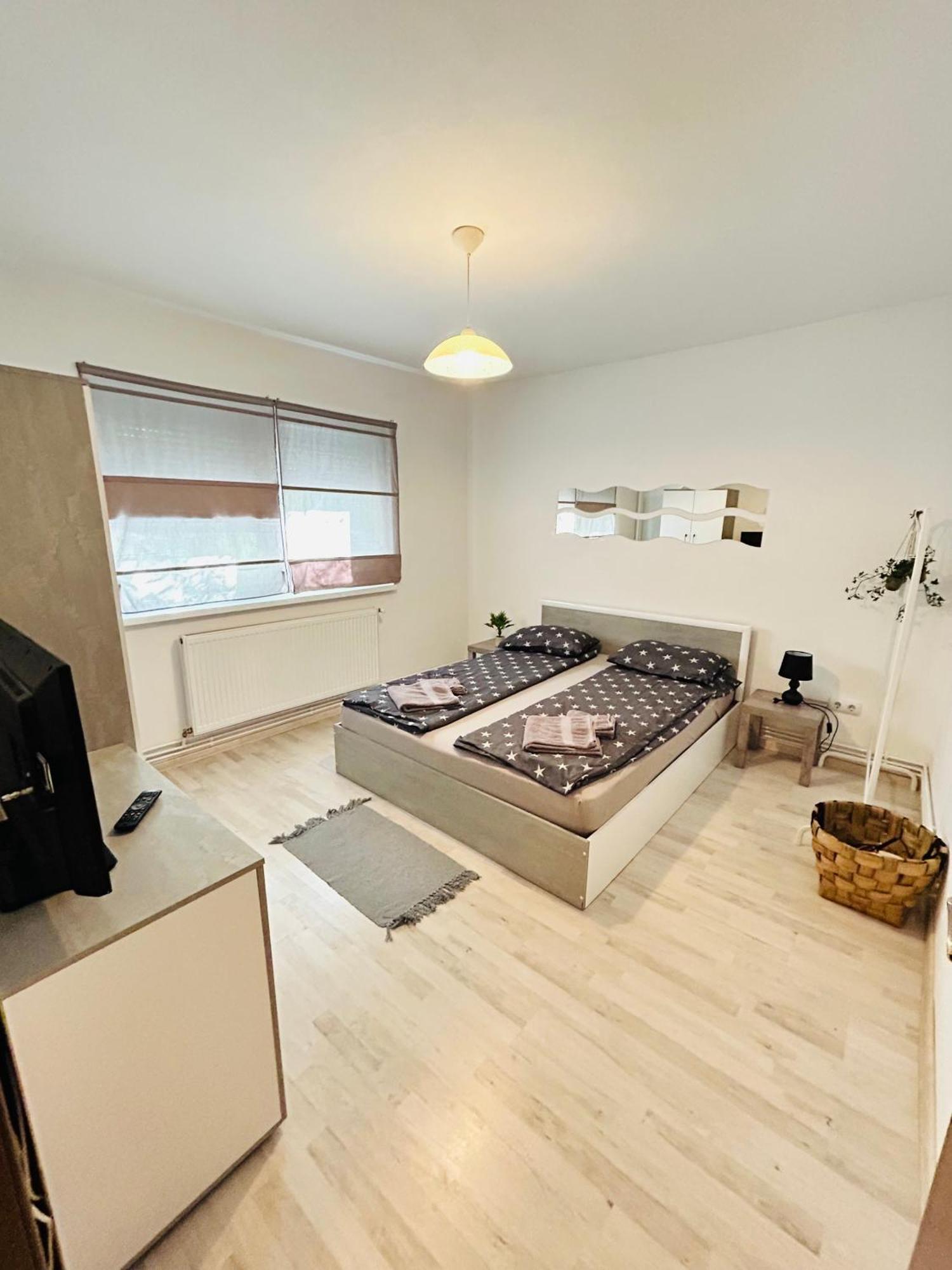 Alisz Apartments Temesvár Kültér fotó